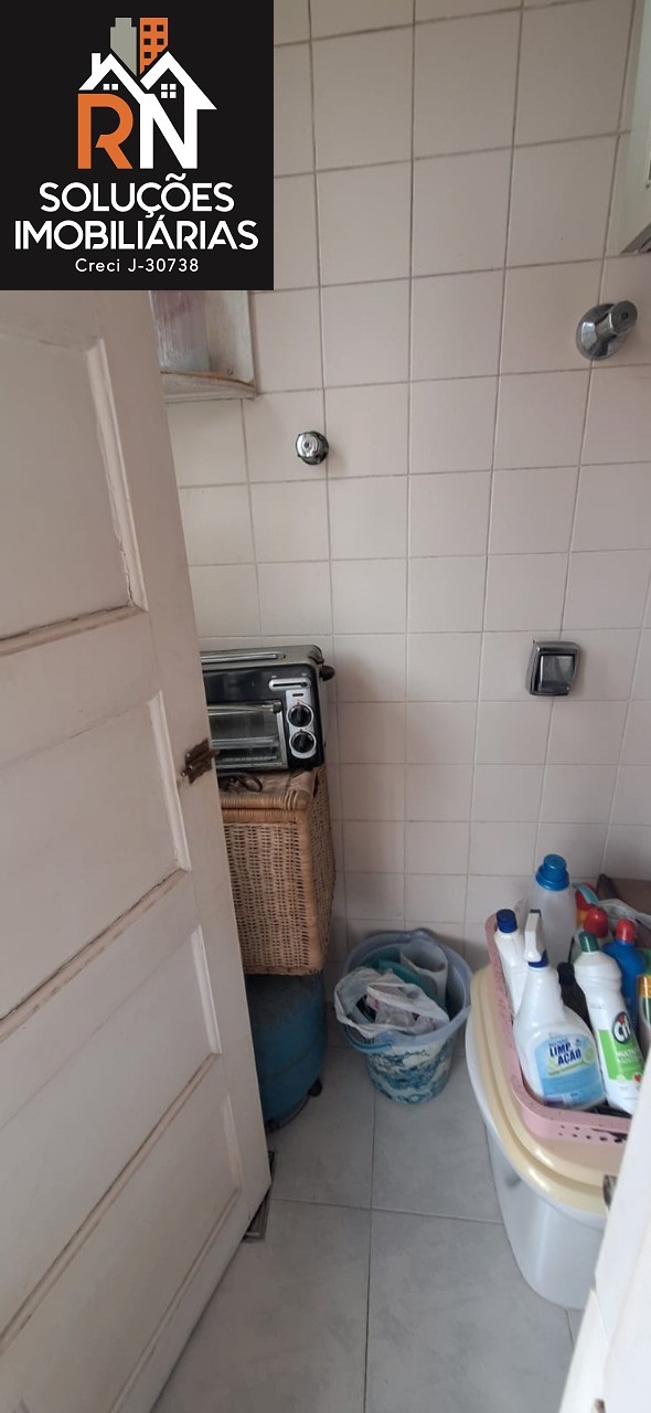 Apartamento para alugar com 2 quartos, 65m² - Foto 14