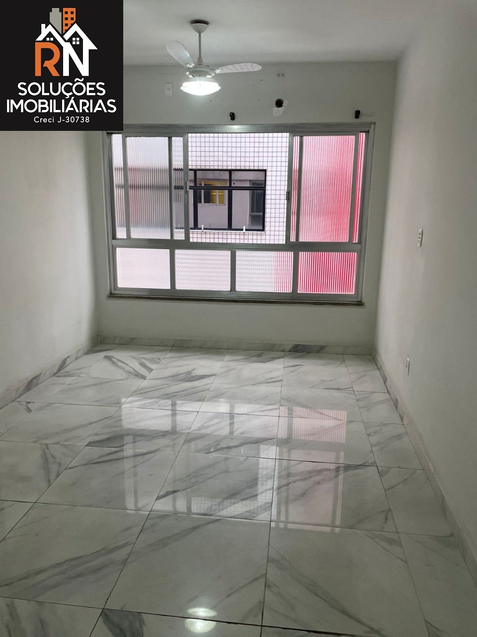Apartamento à venda com 2 quartos, 80m² - Foto 1