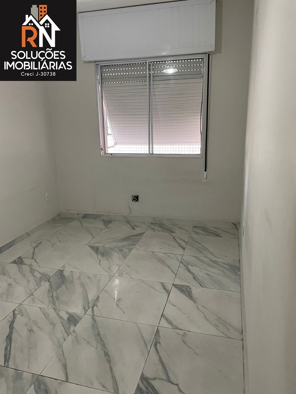 Apartamento à venda com 2 quartos, 80m² - Foto 9