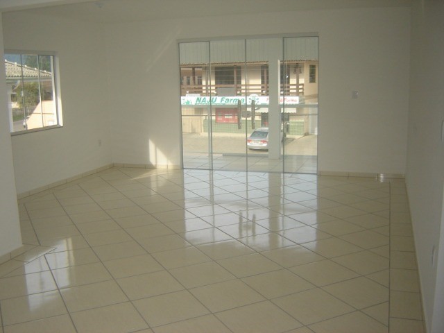 Apartamento para alugar com 2 quartos, 65m² - Foto 4