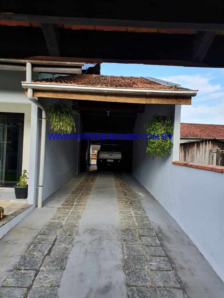 Casa à venda com 3 quartos, 450m² - Foto 3