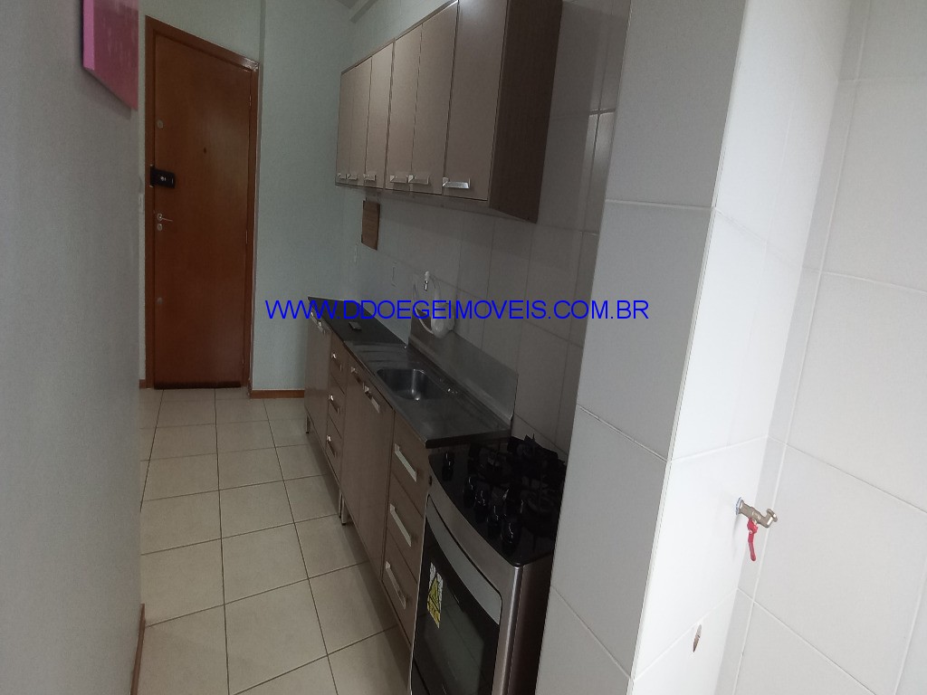 Apartamento para alugar com 2 quartos, 55m² - Foto 4