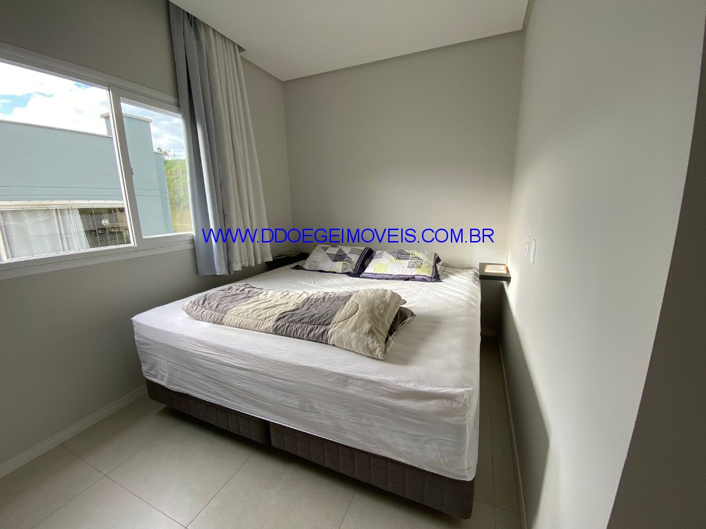 Apartamento à venda com 2 quartos, 73m² - Foto 4