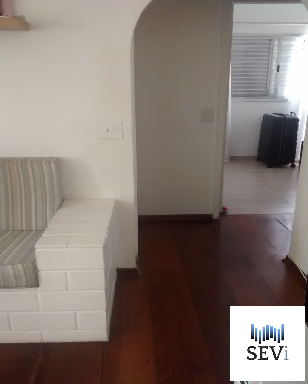 Apartamento à venda com 3 quartos, 80m² - Foto 4