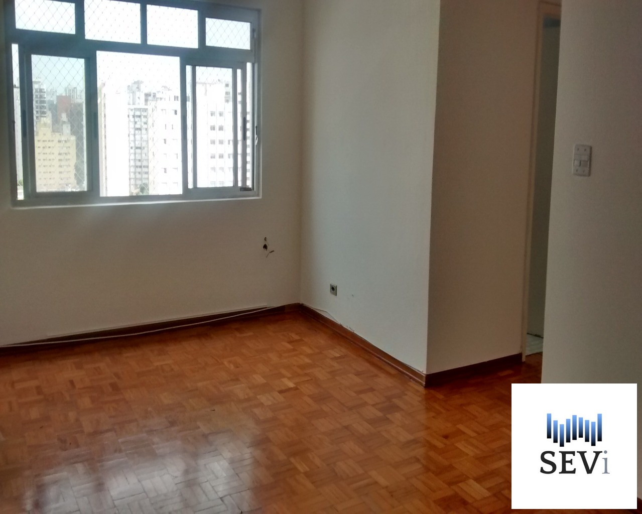 Apartamento à venda com 2 quartos, 85m² - Foto 1