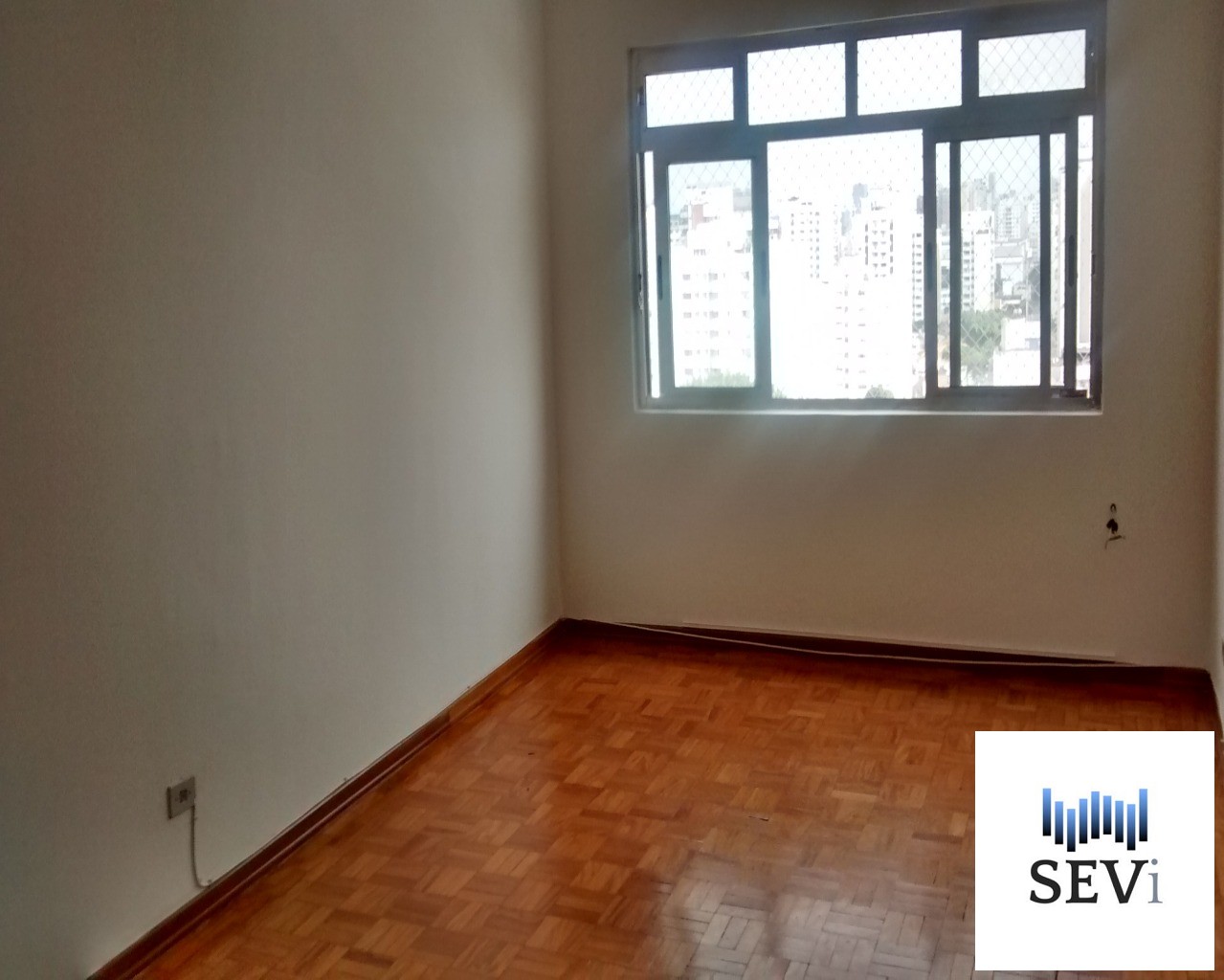 Apartamento à venda com 2 quartos, 85m² - Foto 4