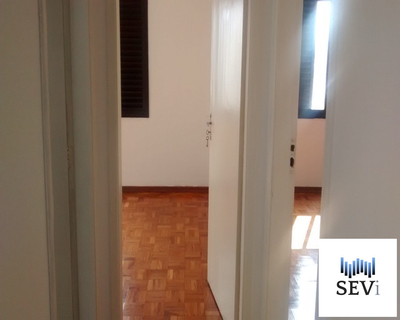 Apartamento à venda com 2 quartos, 85m² - Foto 8