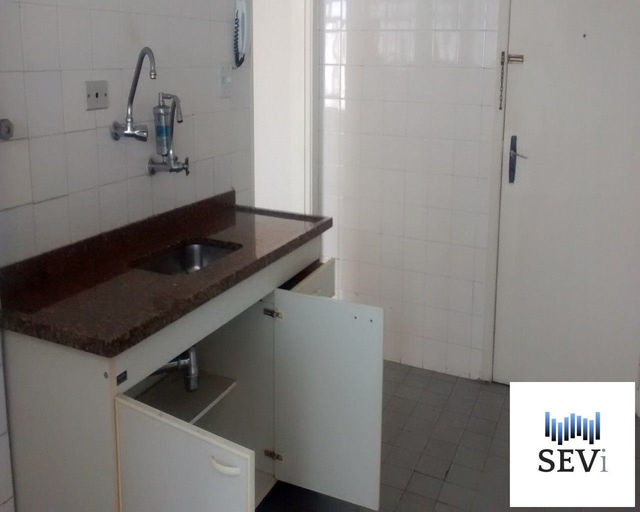 Apartamento à venda com 2 quartos, 85m² - Foto 43