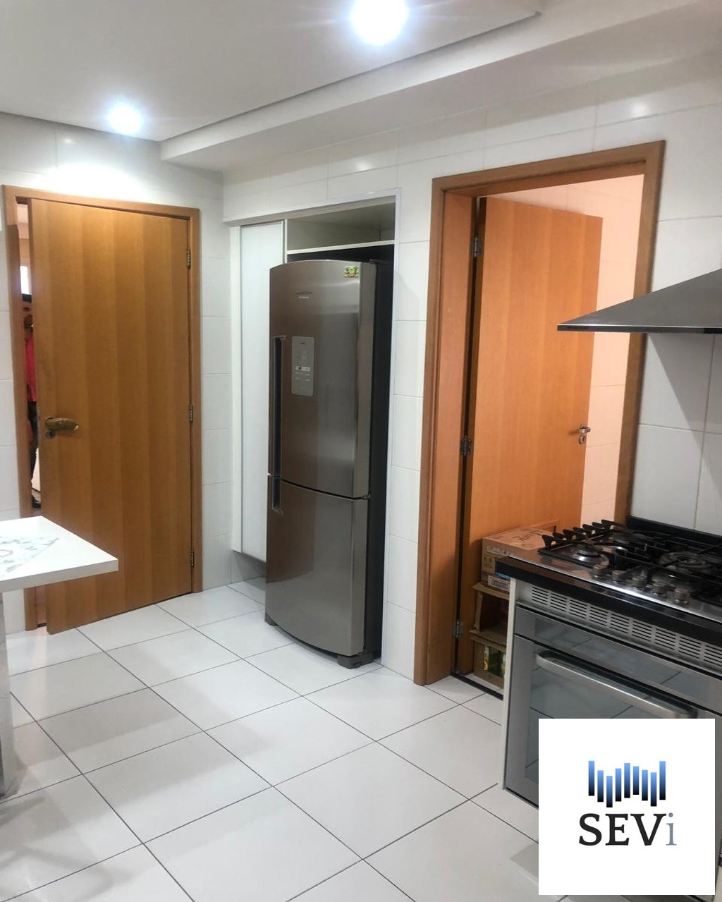 Apartamento à venda com 3 quartos, 113m² - Foto 14