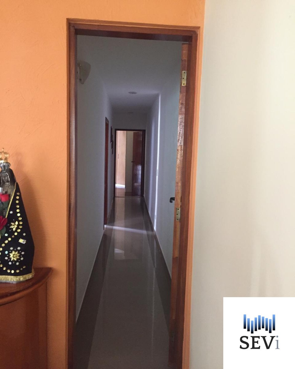 Casa à venda com 3 quartos, 250m² - Foto 10