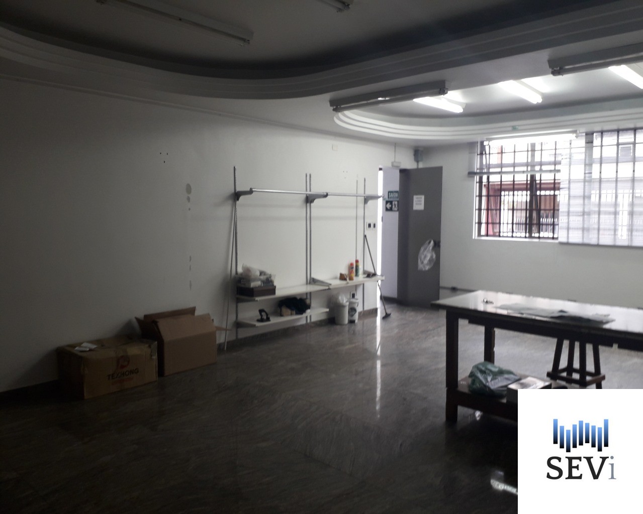 Depósito-Galpão-Armazém à venda, 600m² - Foto 8