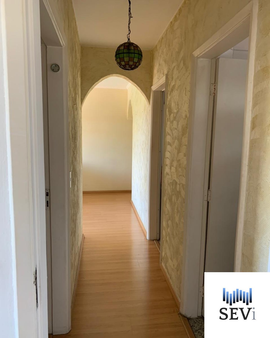 Apartamento à venda com 2 quartos, 70m² - Foto 3