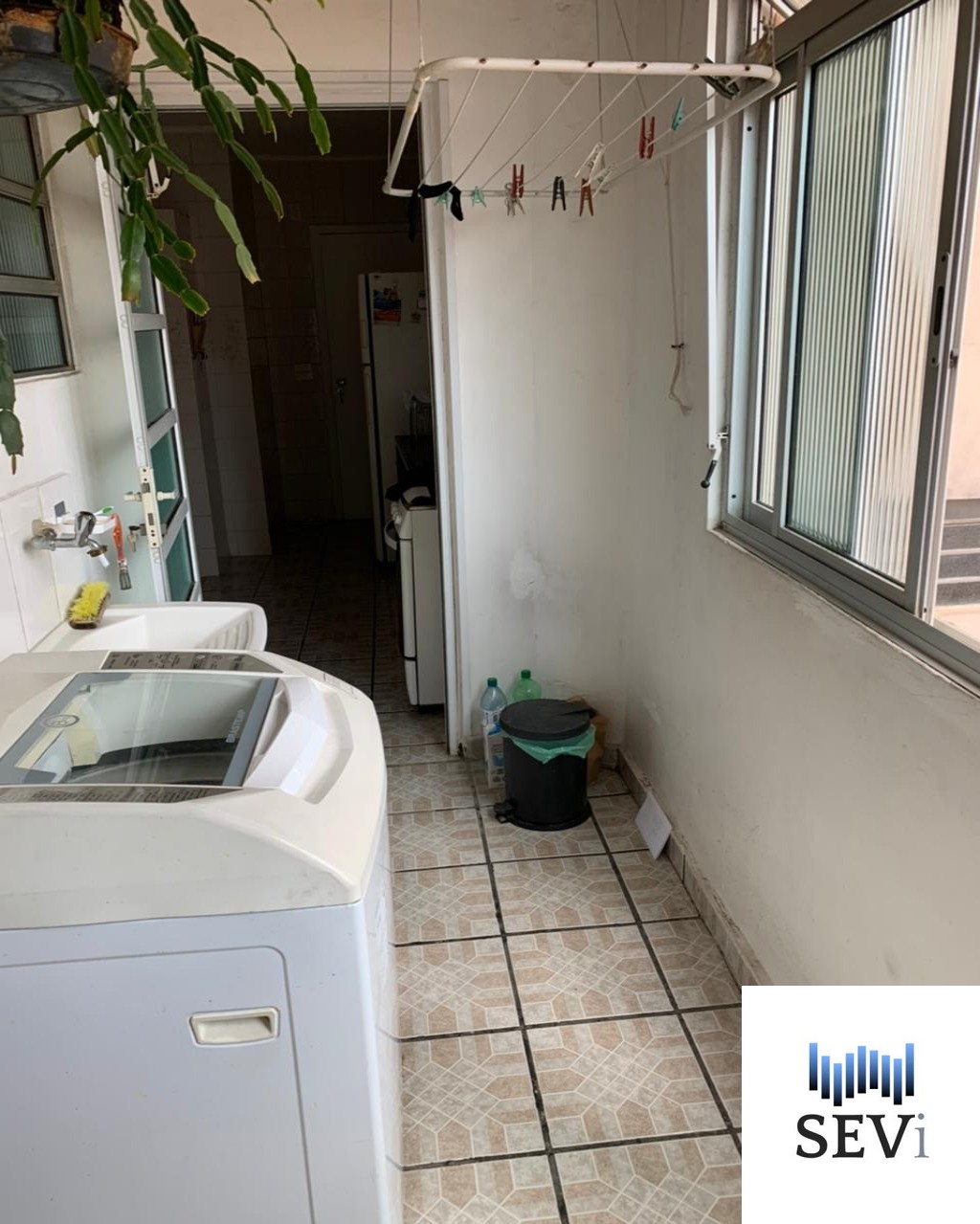 Apartamento à venda com 2 quartos, 70m² - Foto 8