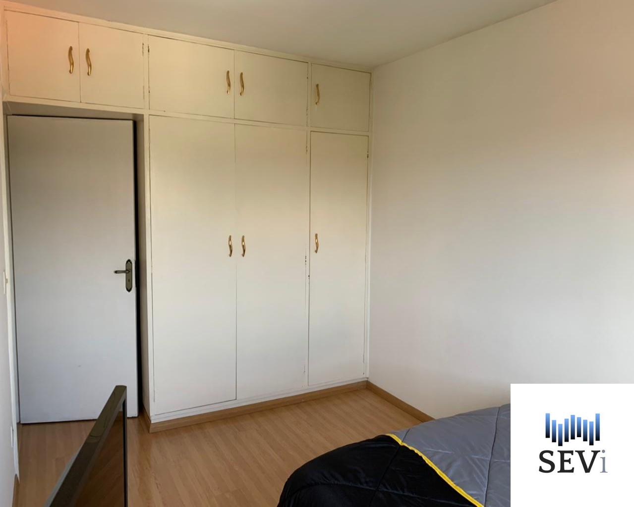 Apartamento à venda com 2 quartos, 70m² - Foto 12