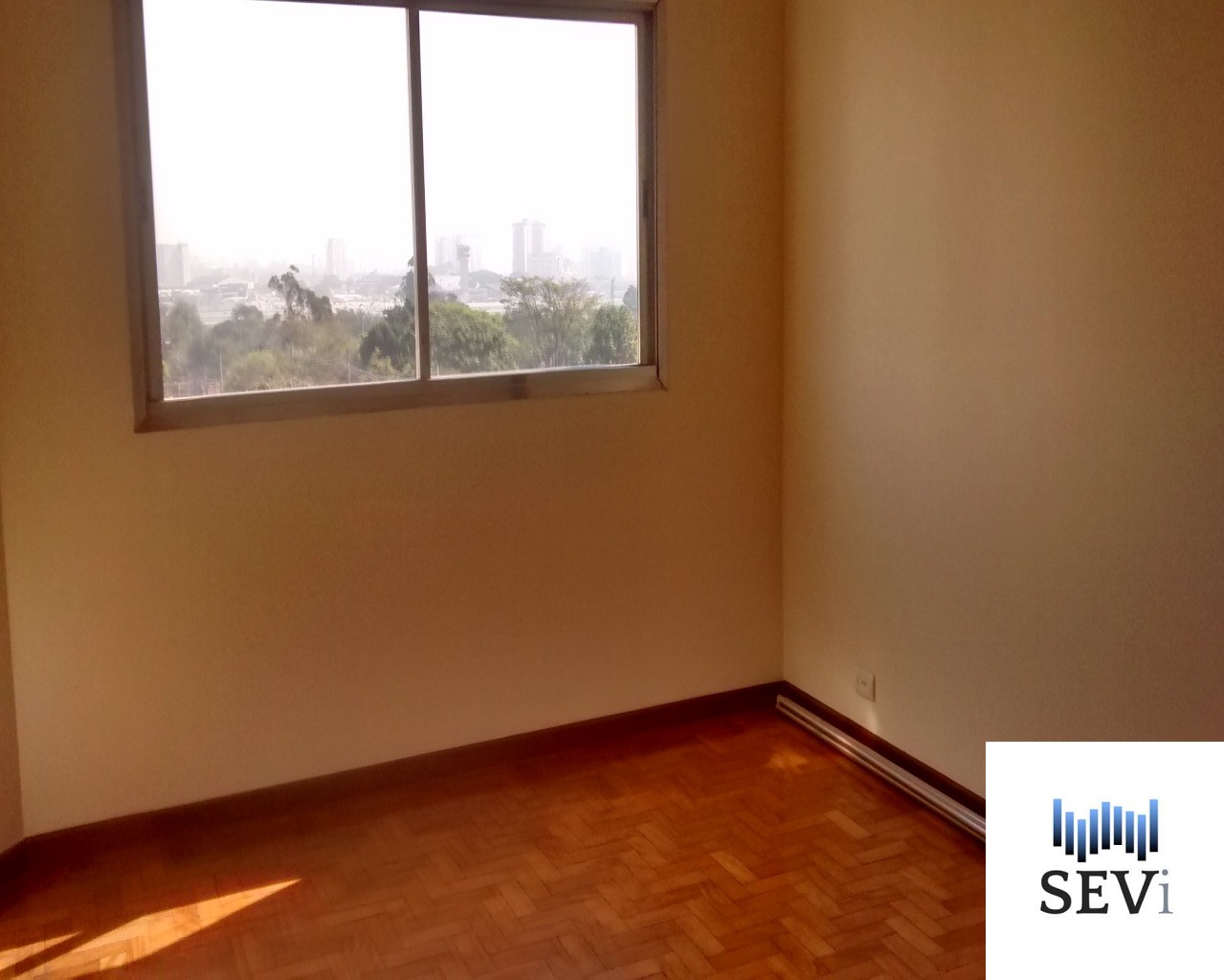 Apartamento à venda com 2 quartos, 60m² - Foto 2