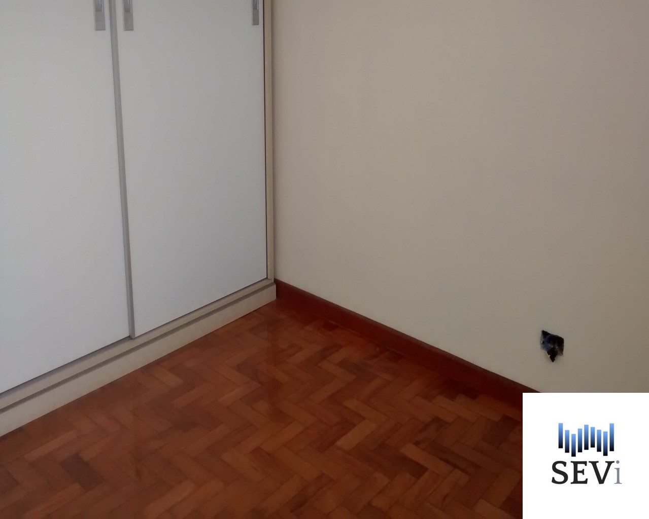 Apartamento à venda com 2 quartos, 60m² - Foto 5