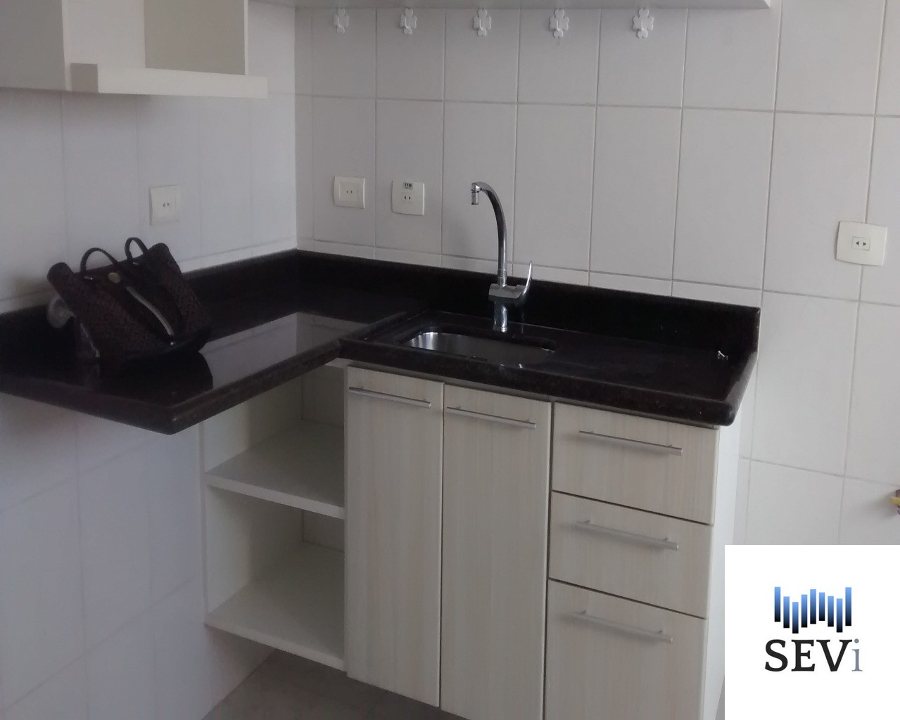 Apartamento à venda com 2 quartos, 60m² - Foto 10