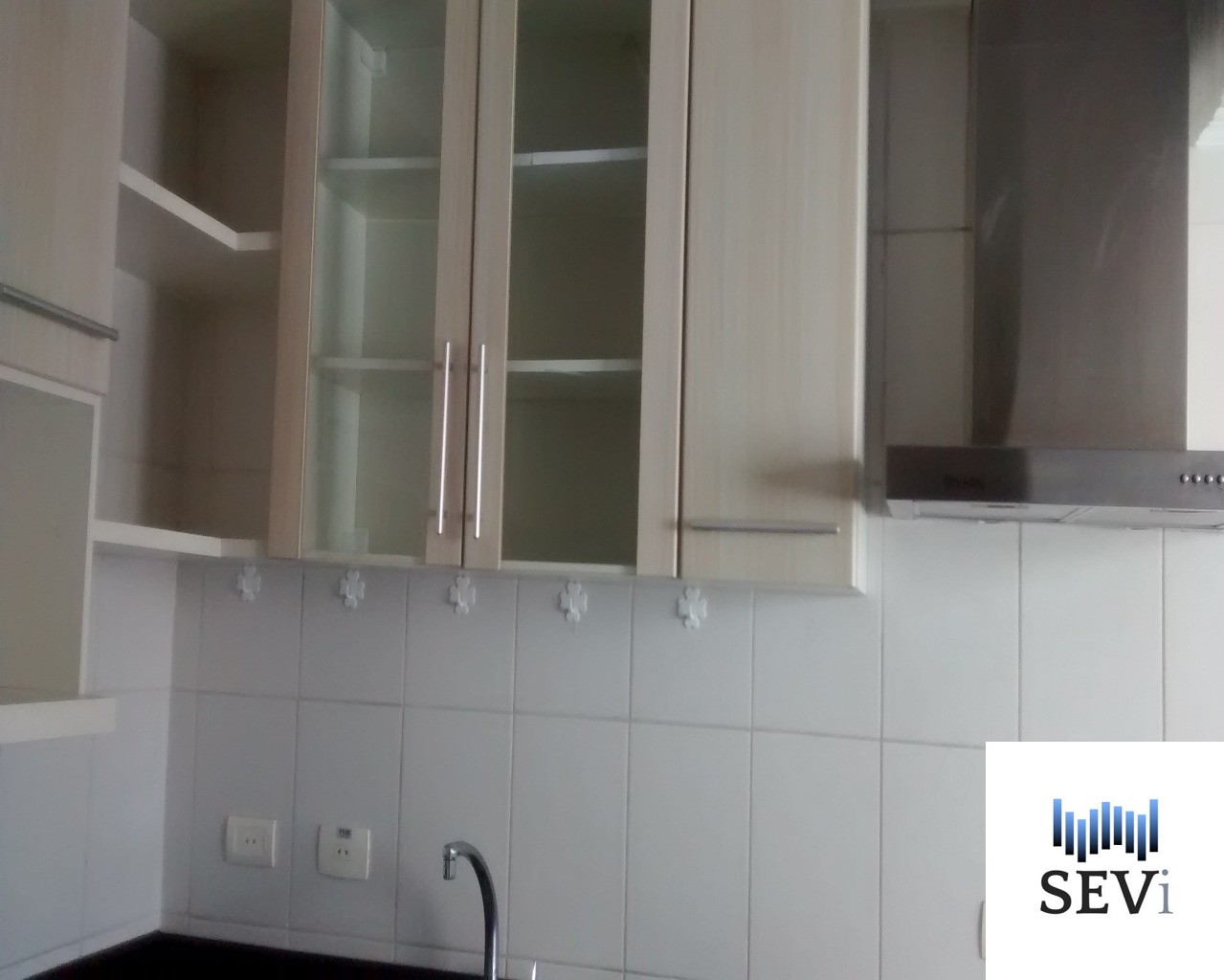 Apartamento à venda com 2 quartos, 60m² - Foto 11