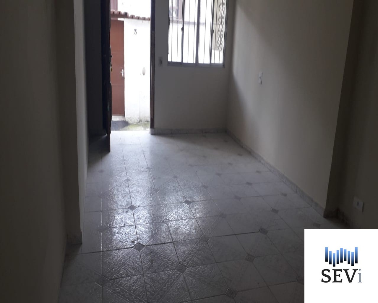 Casa à venda com 3 quartos, 90m² - Foto 3