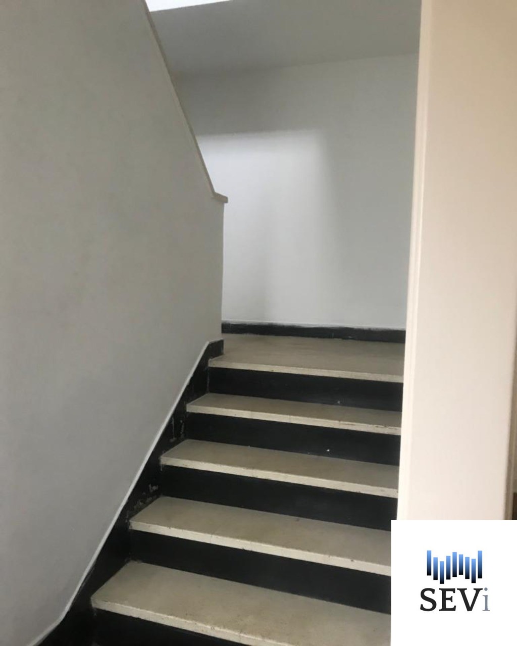 Casa à venda com 3 quartos, 200m² - Foto 33