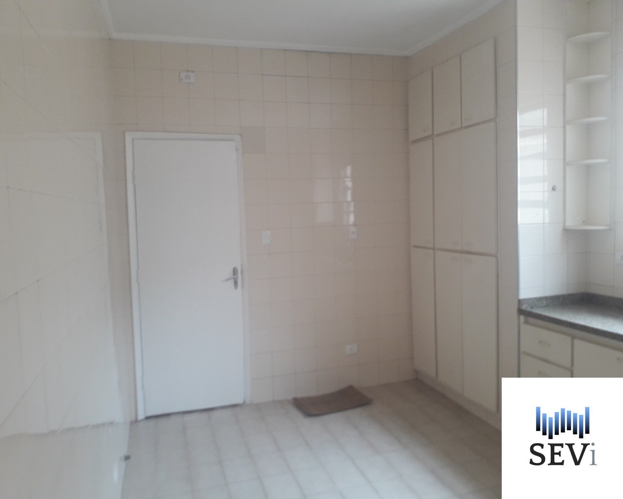 Casa à venda com 3 quartos, 210m² - Foto 21