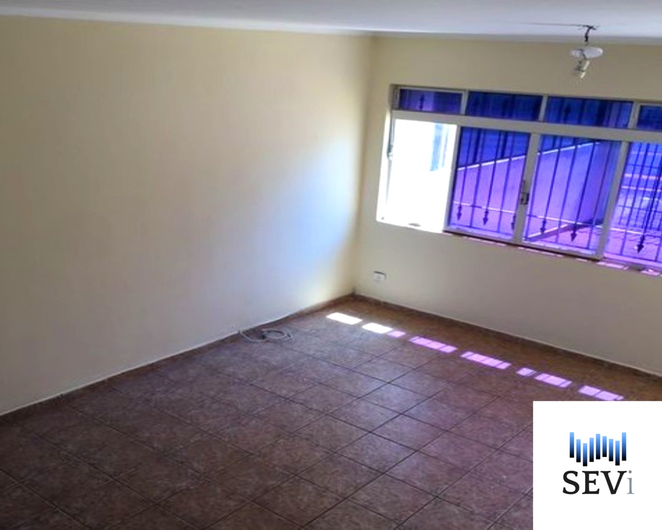 Casa à venda com 3 quartos, 80m² - Foto 2