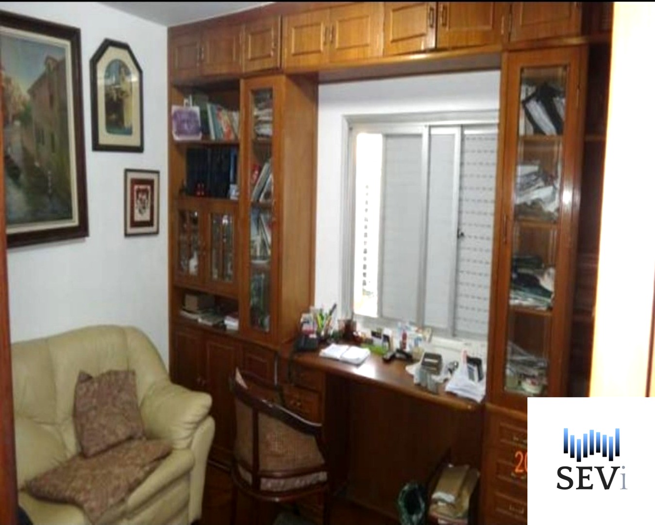 Apartamento à venda com 3 quartos, 104m² - Foto 2