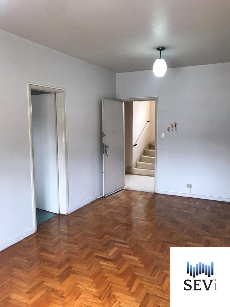 Apartamento à venda com 1 quarto, 53m² - Foto 1