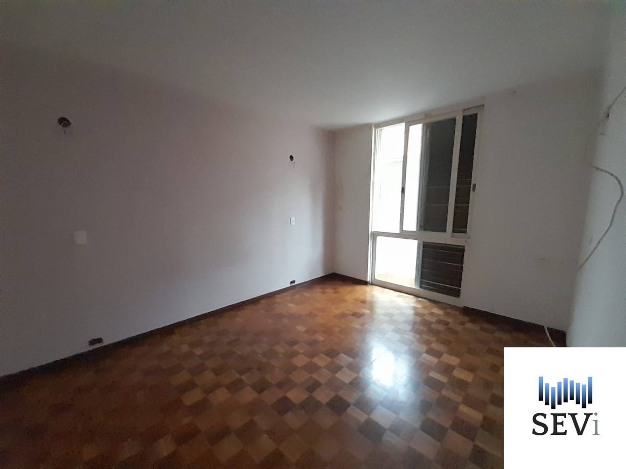 Casa à venda com 4 quartos, 264m² - Foto 42