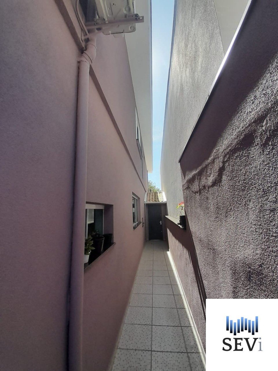 Casa à venda e aluguel com 2 quartos, 200m² - Foto 35