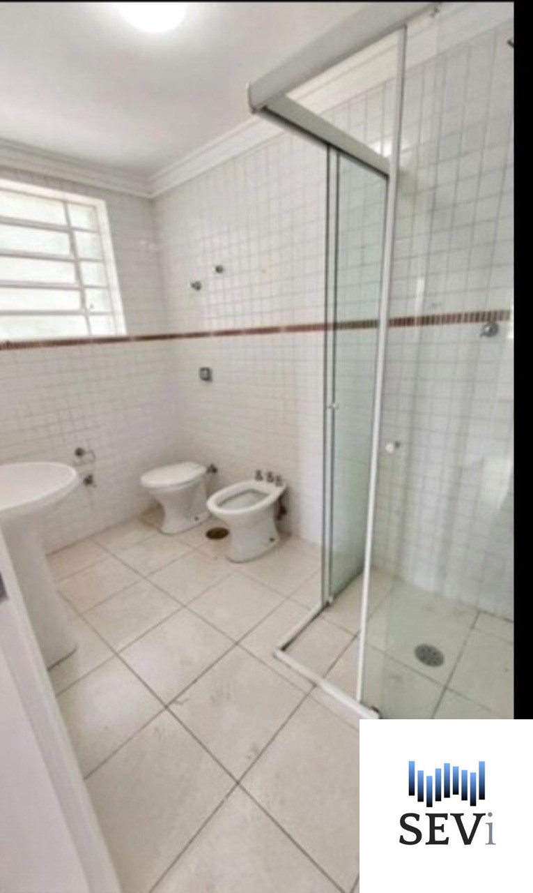 Casa à venda com 3 quartos, 250m² - Foto 14