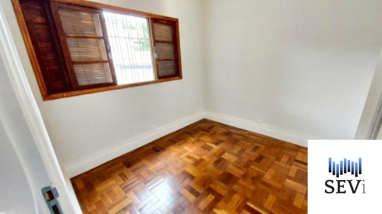 Casa à venda com 3 quartos, 250m² - Foto 18