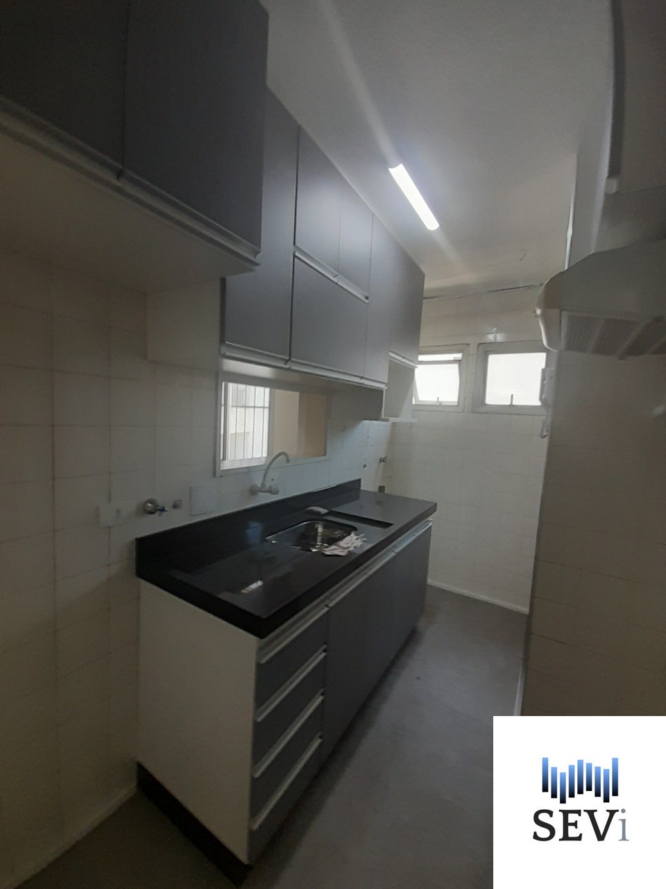 Apartamento para alugar com 2 quartos, 60m² - Foto 6