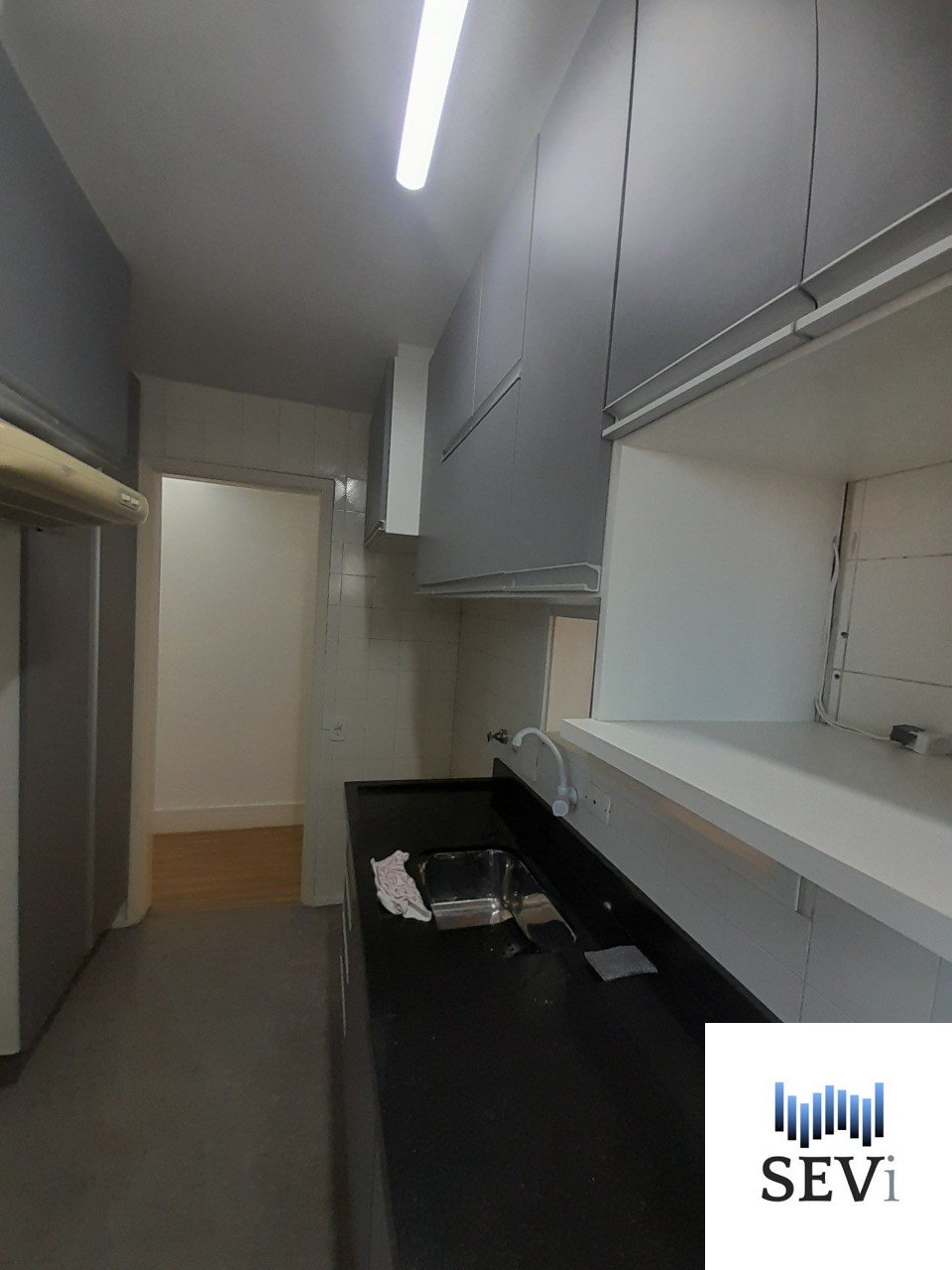 Apartamento para alugar com 2 quartos, 60m² - Foto 9