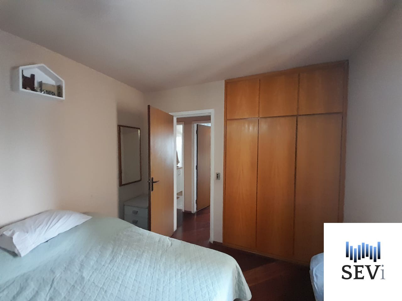 Apartamento à venda com 2 quartos, 76m² - Foto 6