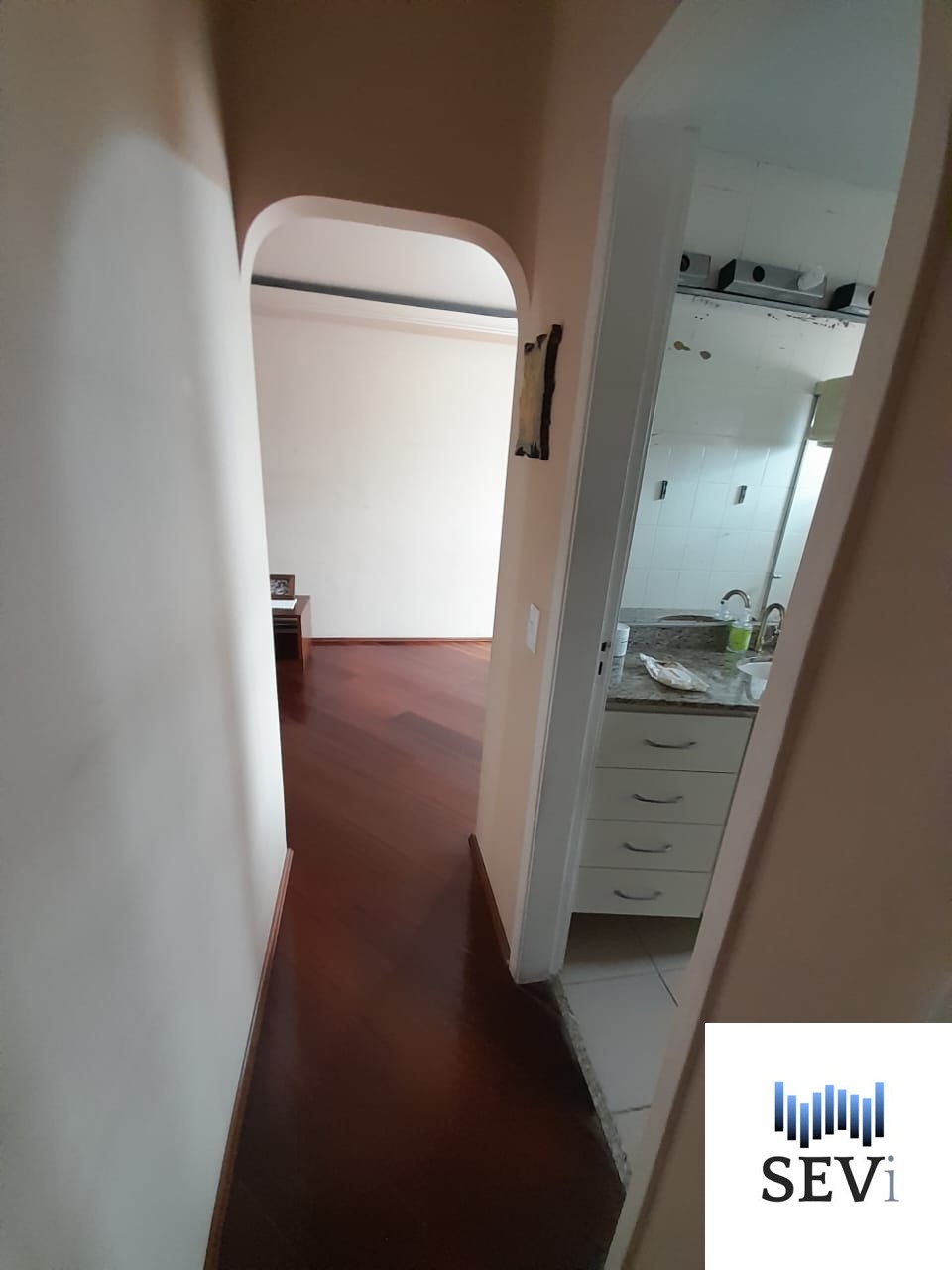 Apartamento à venda com 2 quartos, 76m² - Foto 5