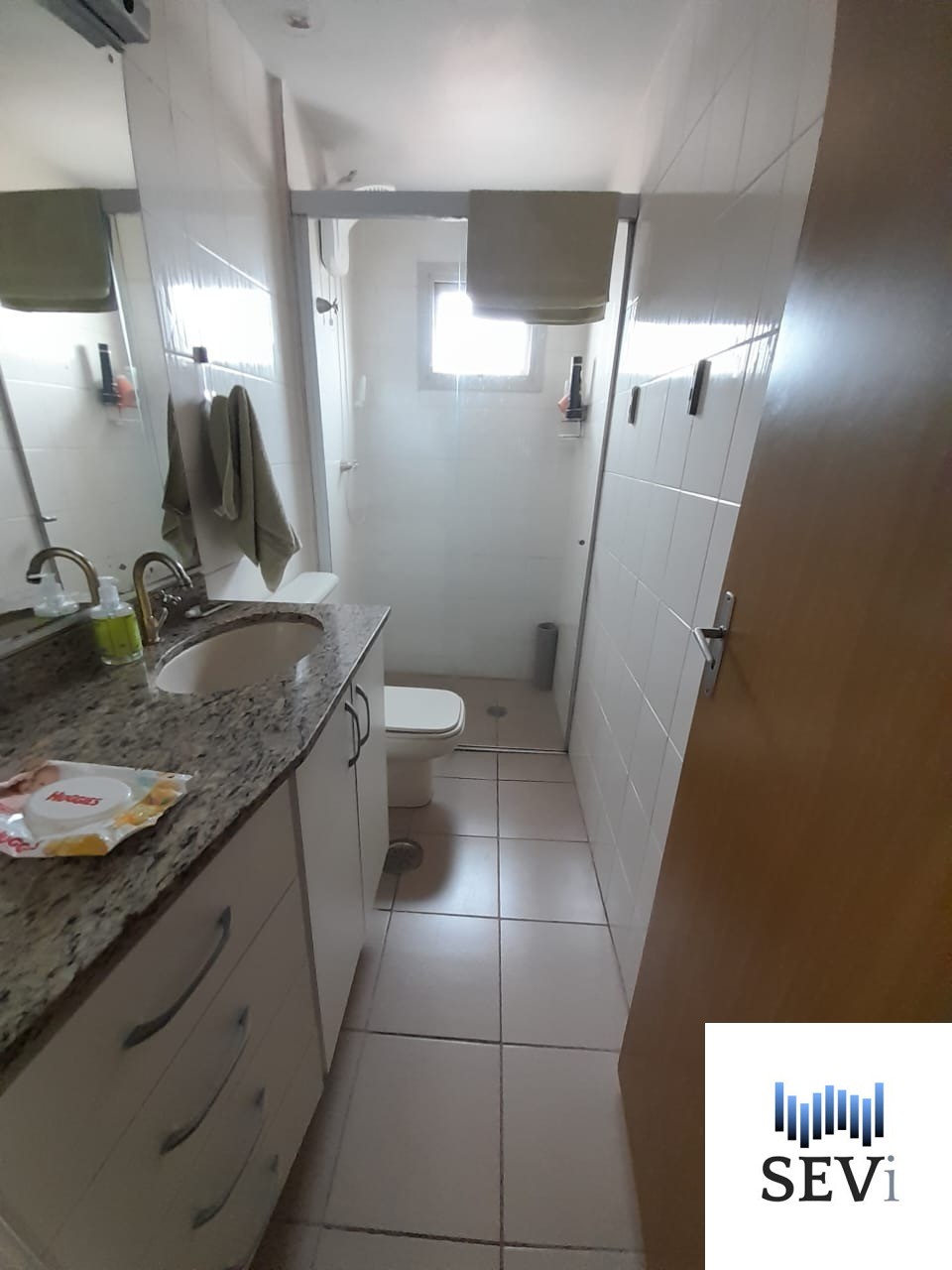 Apartamento à venda com 2 quartos, 76m² - Foto 13