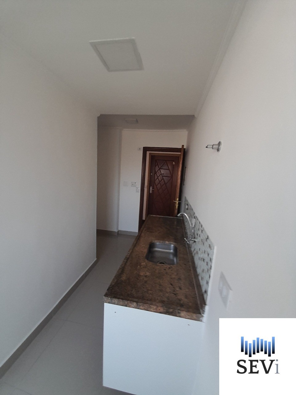 Apartamento à venda com 2 quartos, 68m² - Foto 35