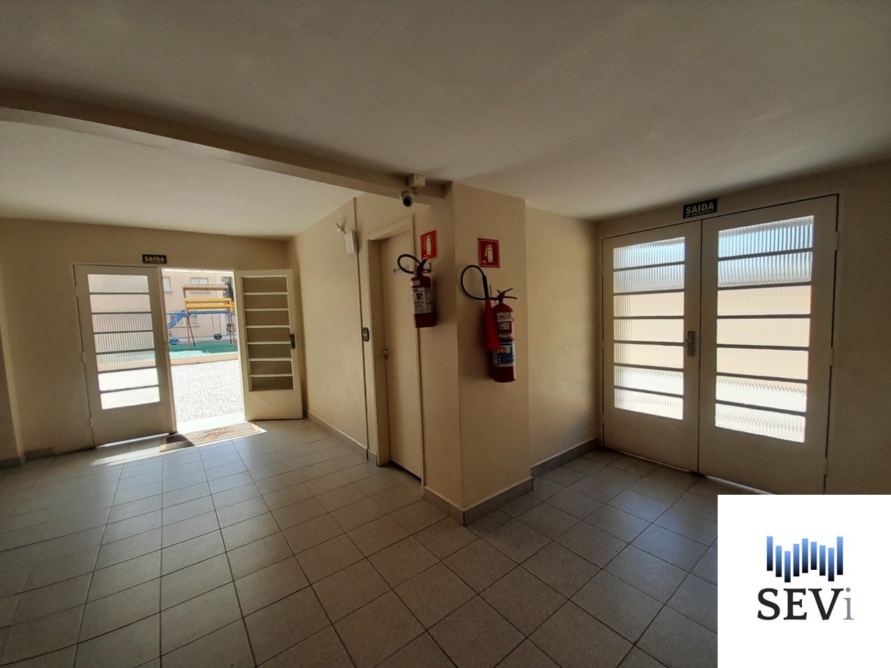 Apartamento à venda com 2 quartos, 68m² - Foto 6