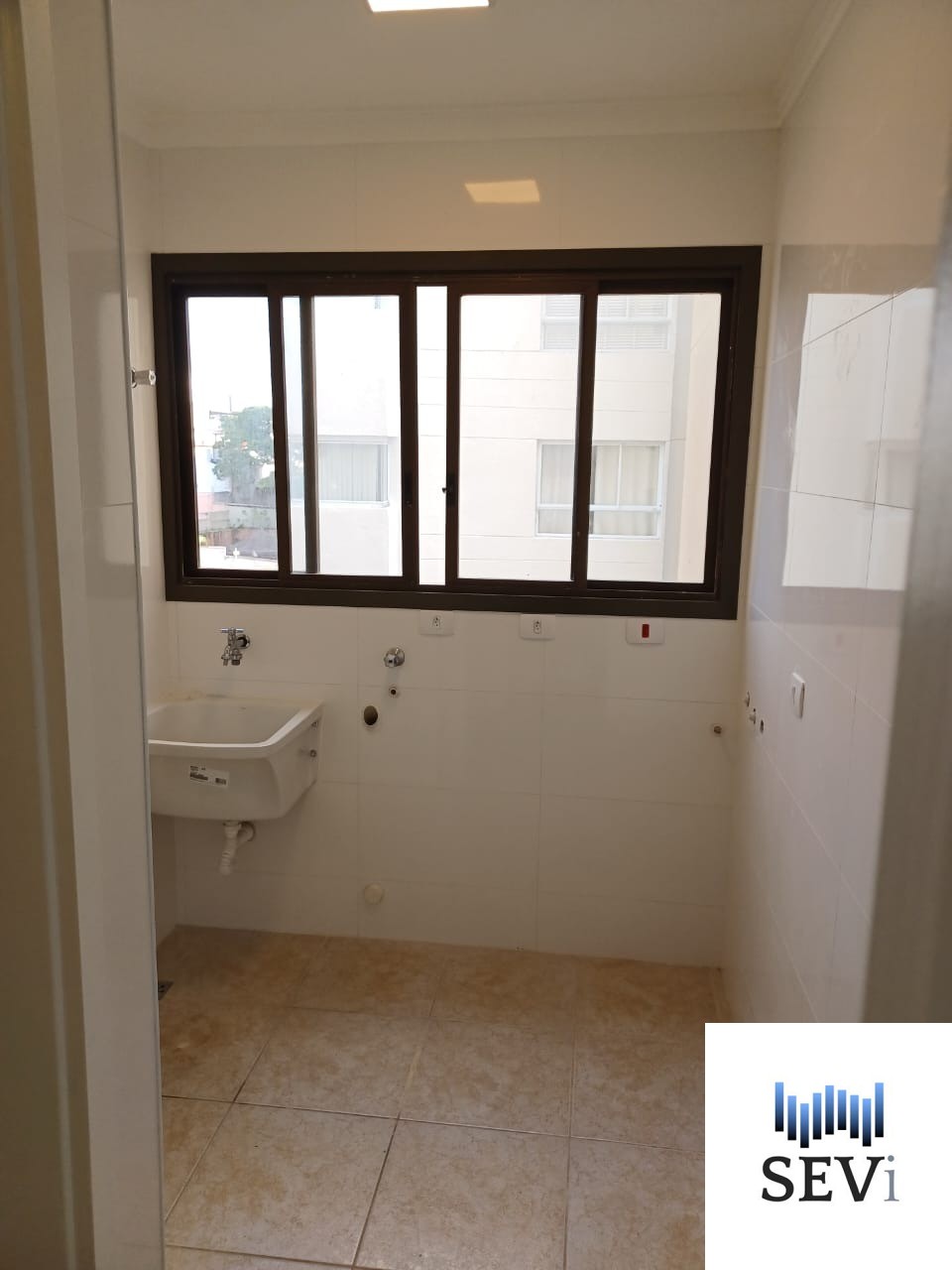 Apartamento para alugar com 4 quartos, 96m² - Foto 14