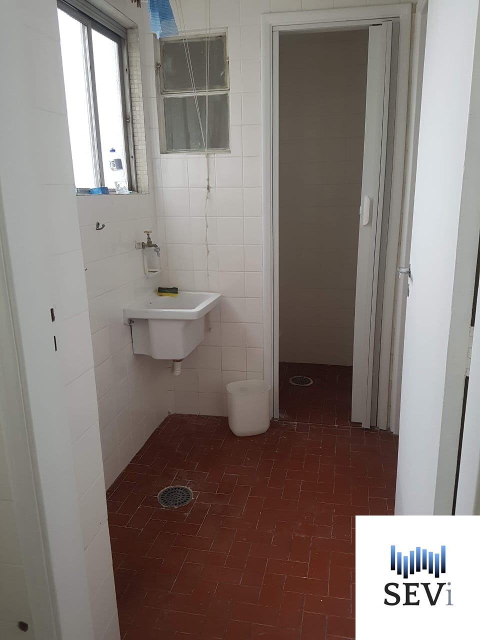 Apartamento à venda com 3 quartos, 75m² - Foto 7