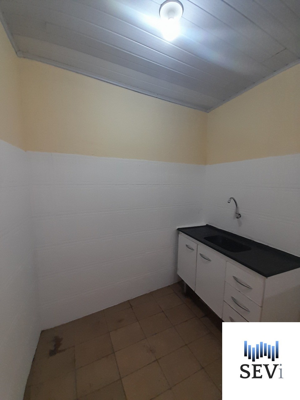 Casa para alugar com 1 quarto, 40m² - Foto 10