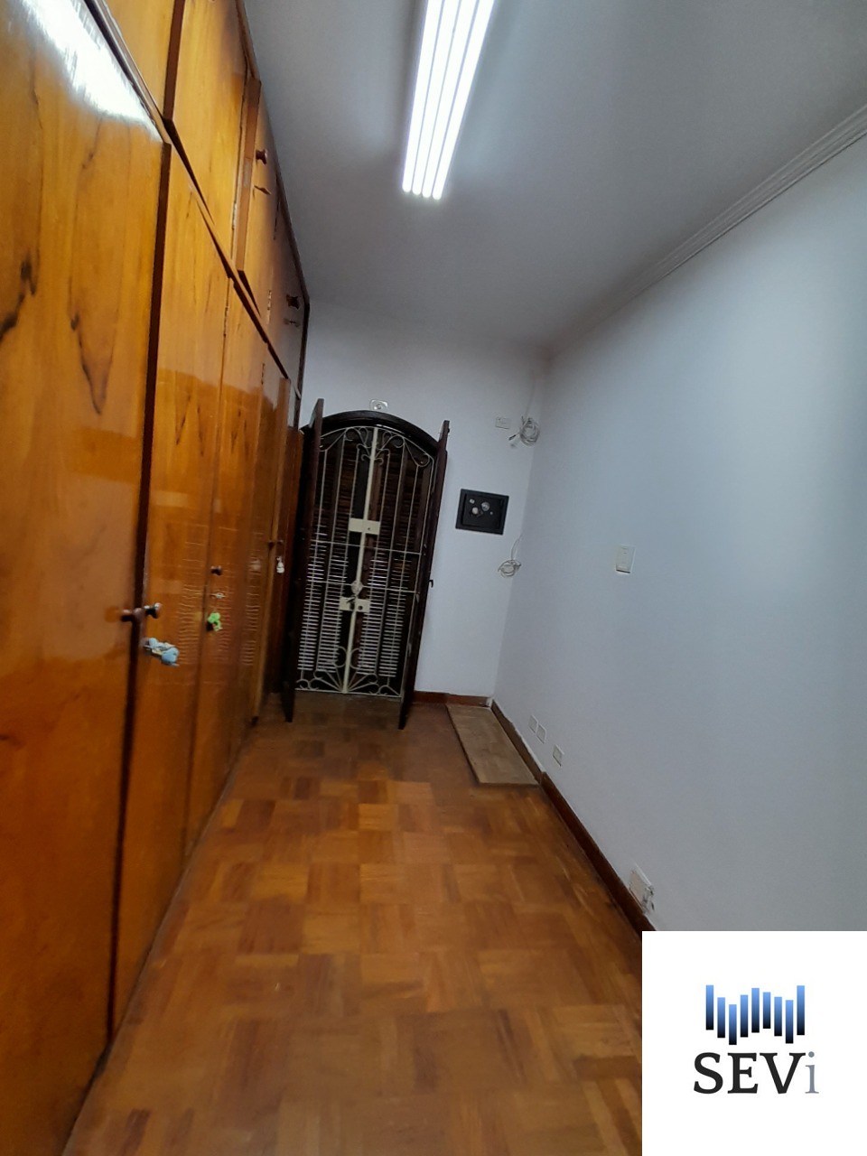 Casa à venda e aluguel com 4 quartos - Foto 50