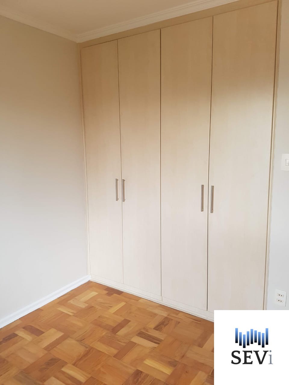 Apartamento à venda com 3 quartos, 75m² - Foto 3