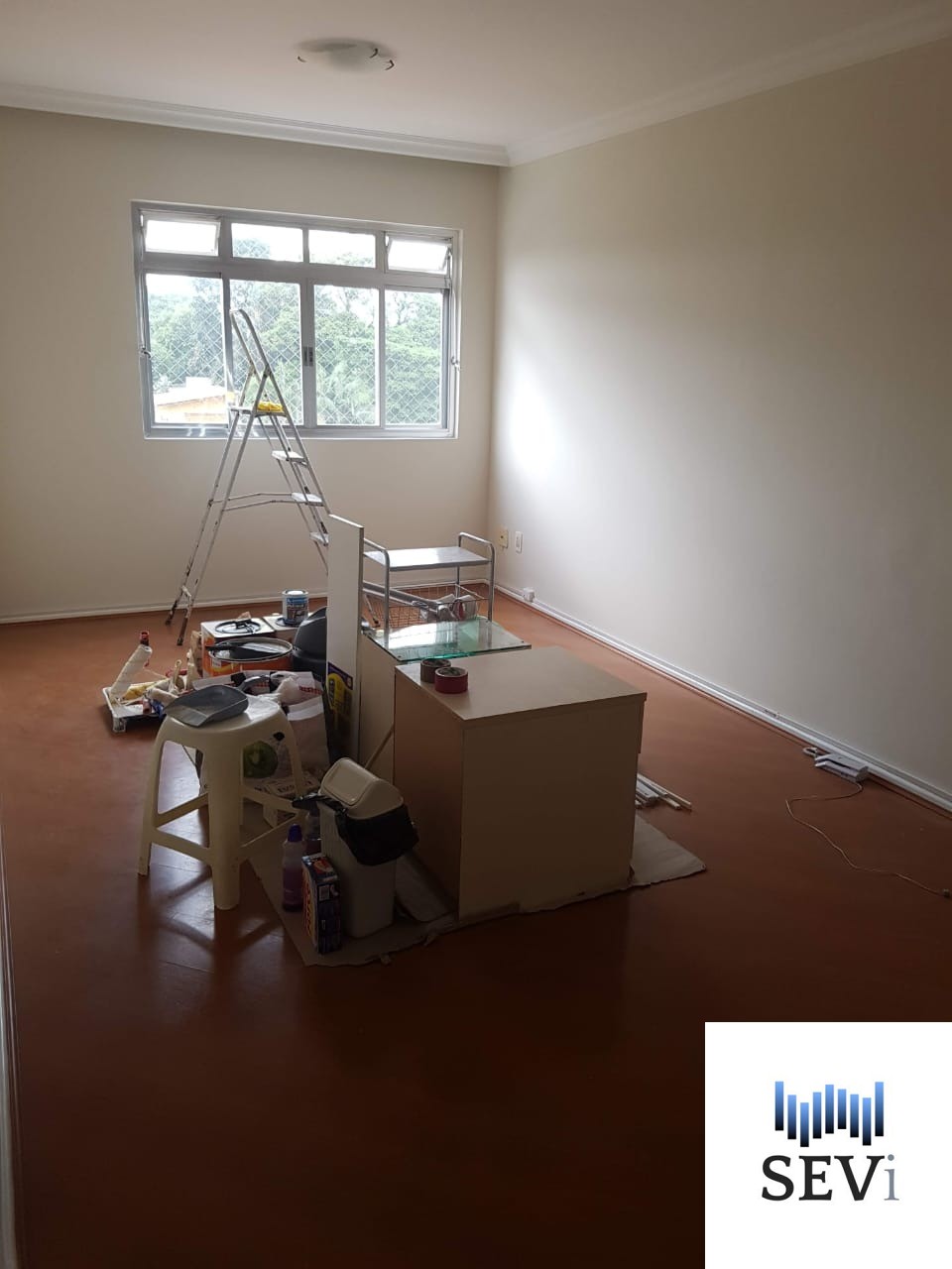 Apartamento à venda com 3 quartos, 75m² - Foto 4