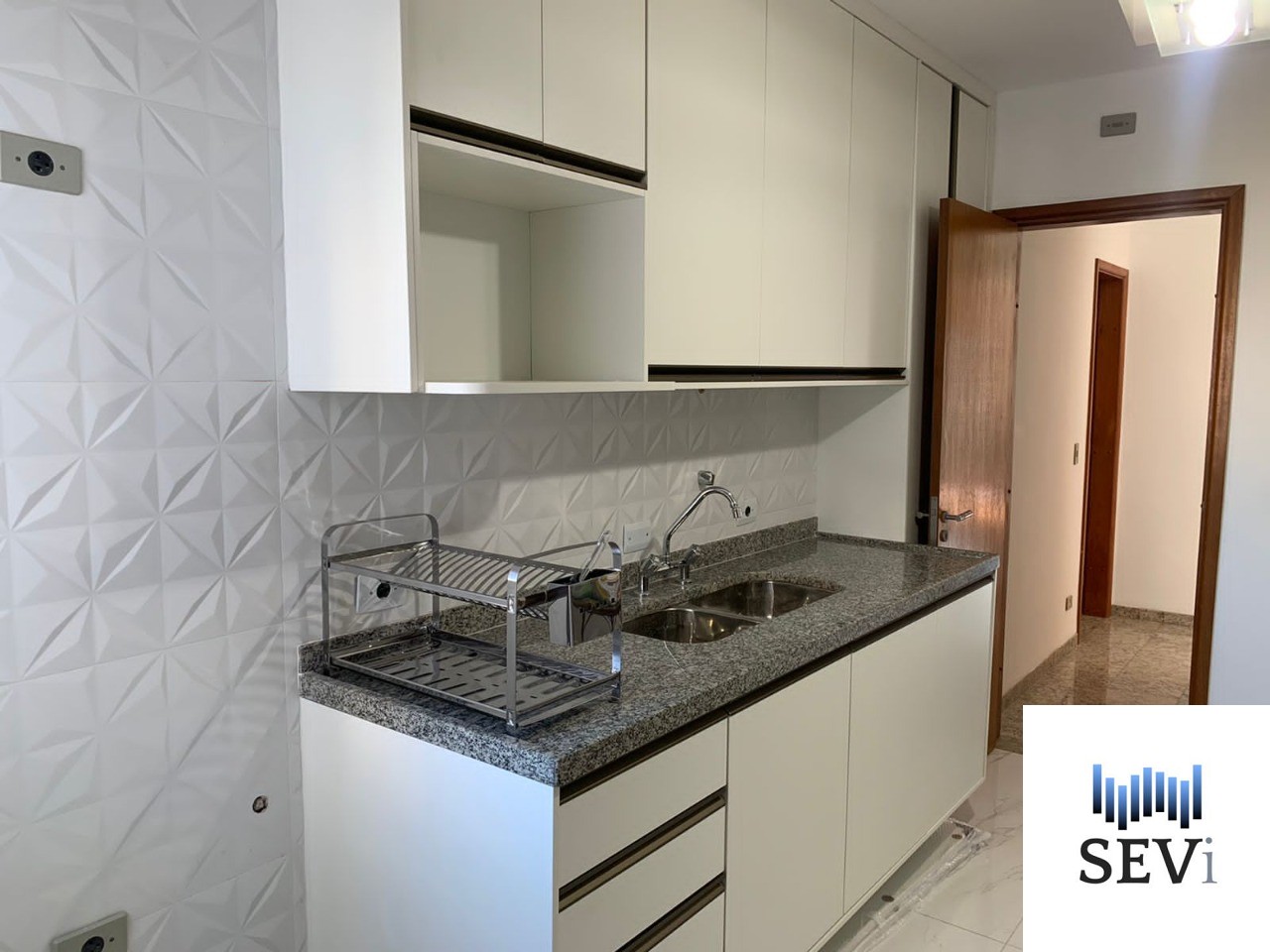 Apartamento para alugar com 4 quartos, 163m² - Foto 14