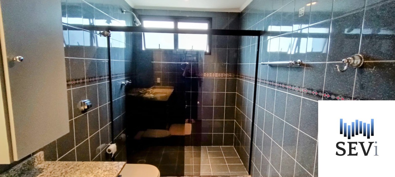 Apartamento à venda com 4 quartos, 200m² - Foto 17