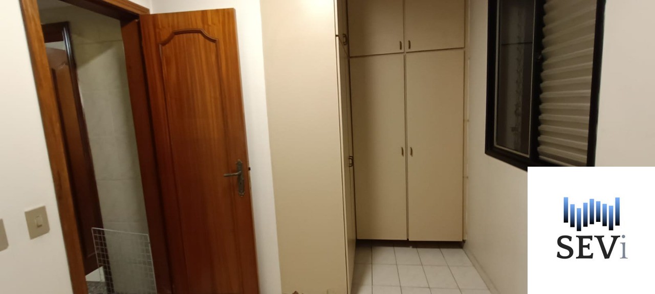 Apartamento à venda com 4 quartos, 200m² - Foto 40