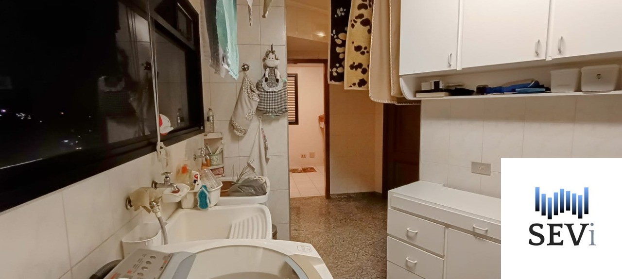 Apartamento à venda com 4 quartos, 200m² - Foto 45