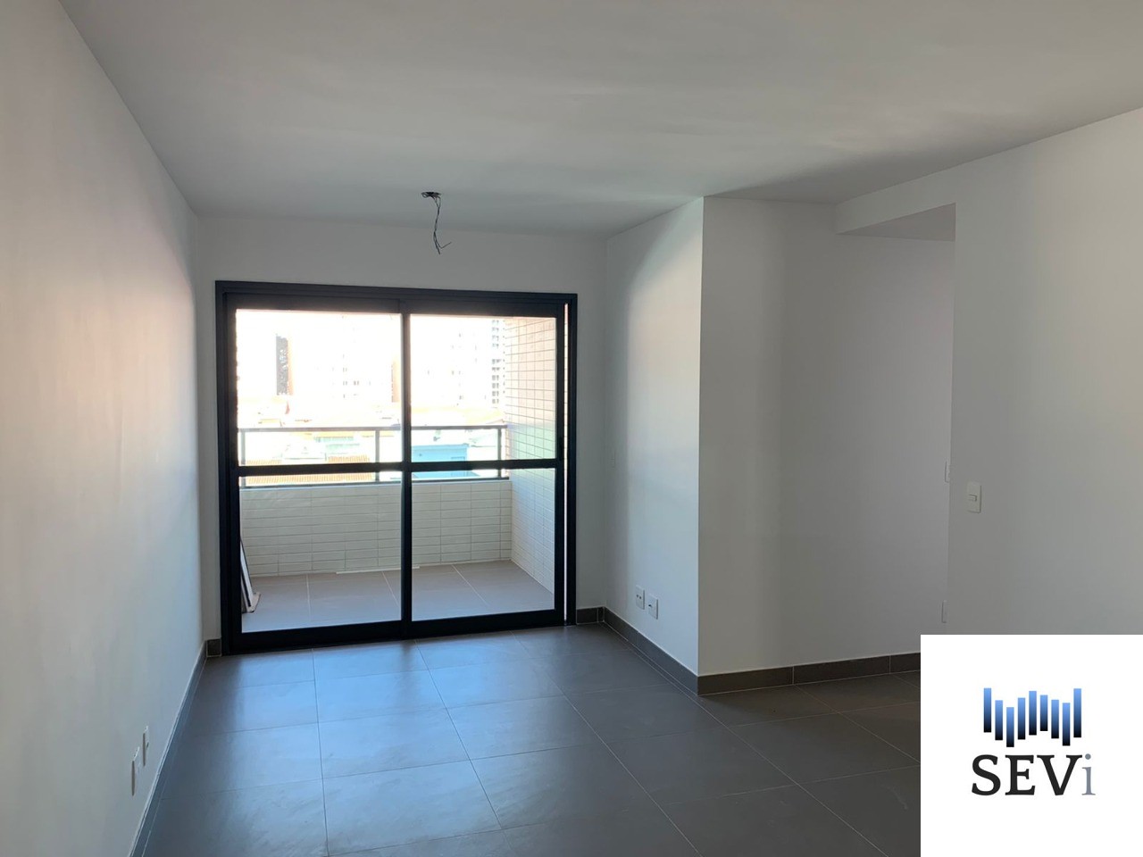 Apartamento à venda com 2 quartos, 64m² - Foto 10